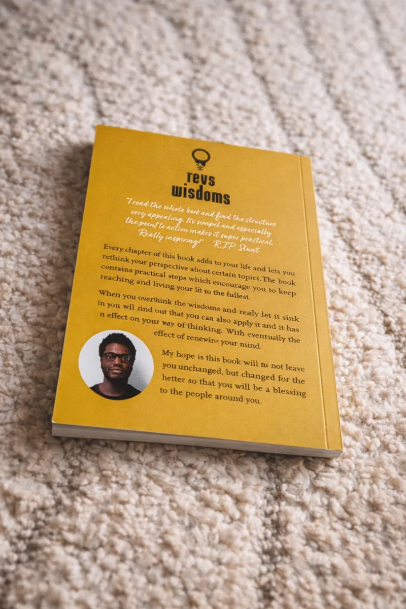 Achterkant van het boek